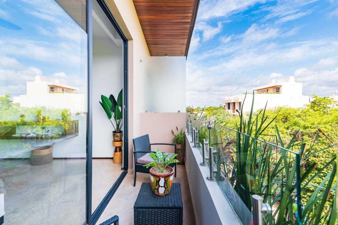 Apartment City At Menesse