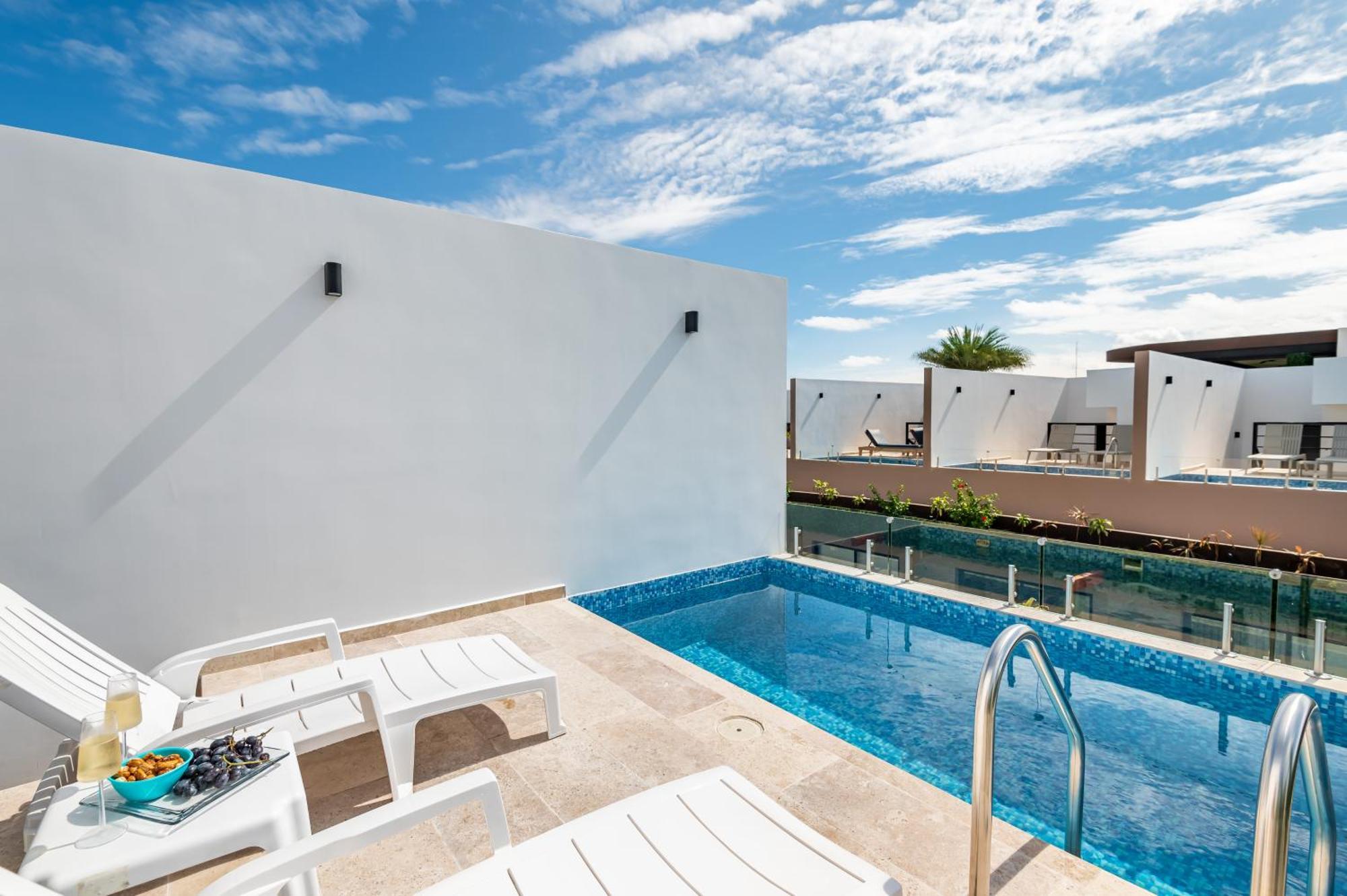 City At Menesse Tulum