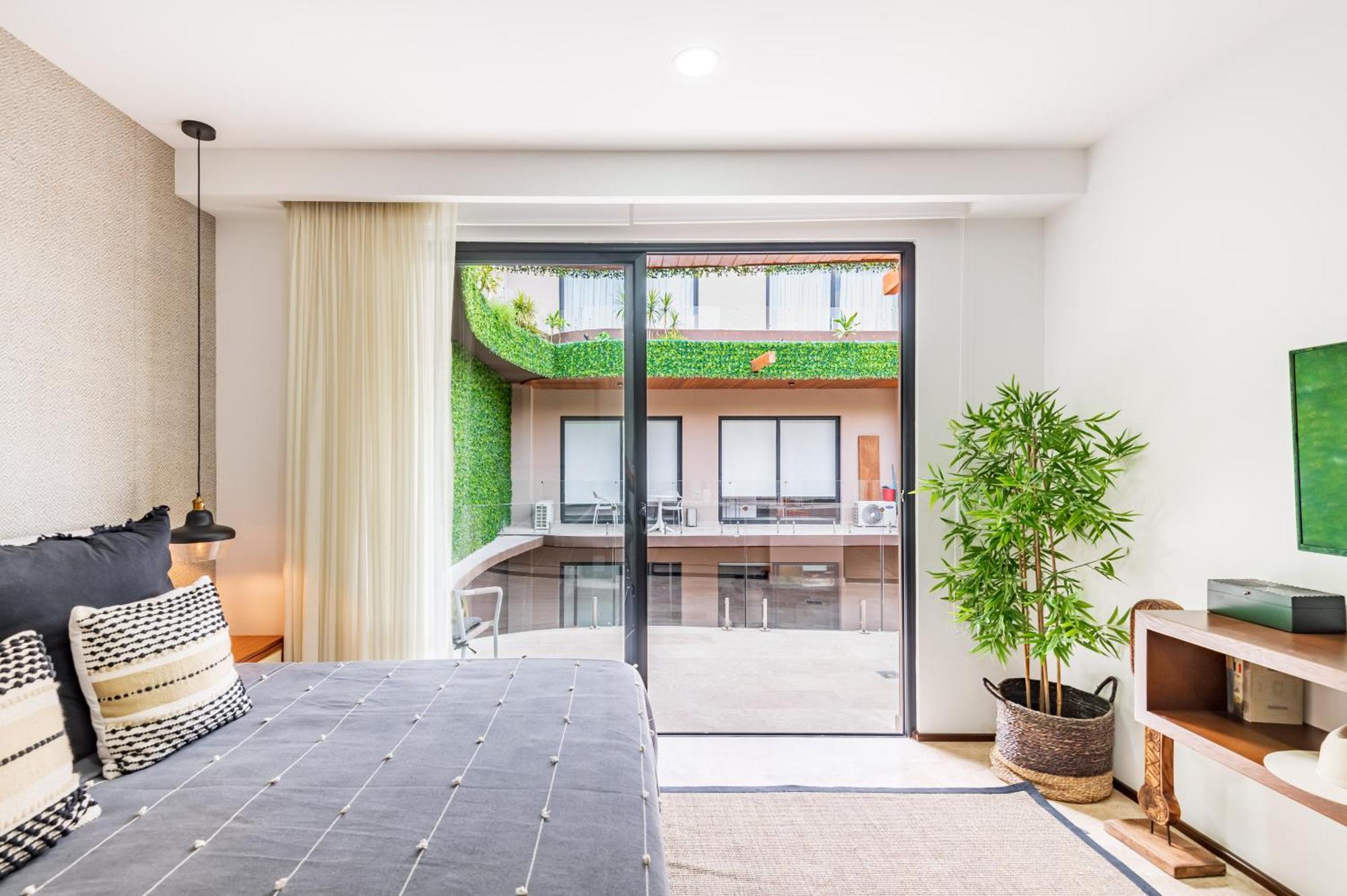 Apartment City At Menesse