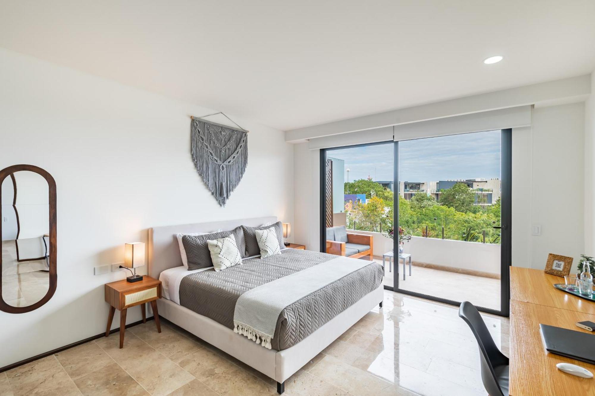 Apartment City At Menesse *